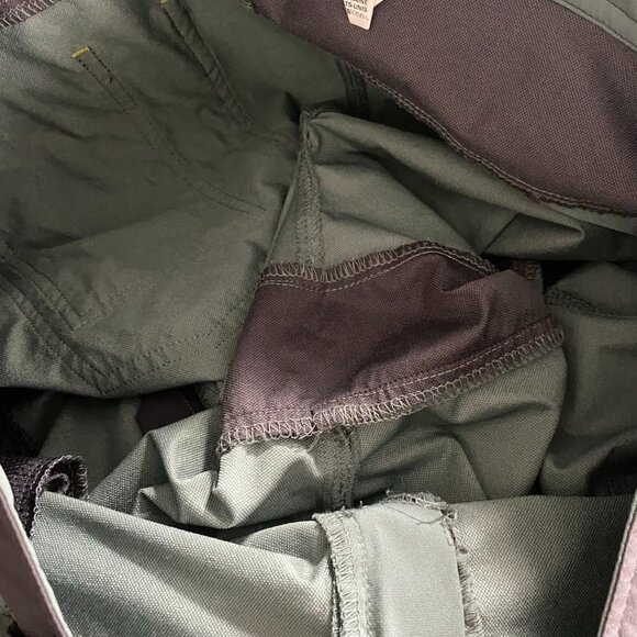 L.L.‎ Bean Board Shorts Men's Size 38W Green Nylon Blend Paddle SW-1748 - Picture 11 of 12